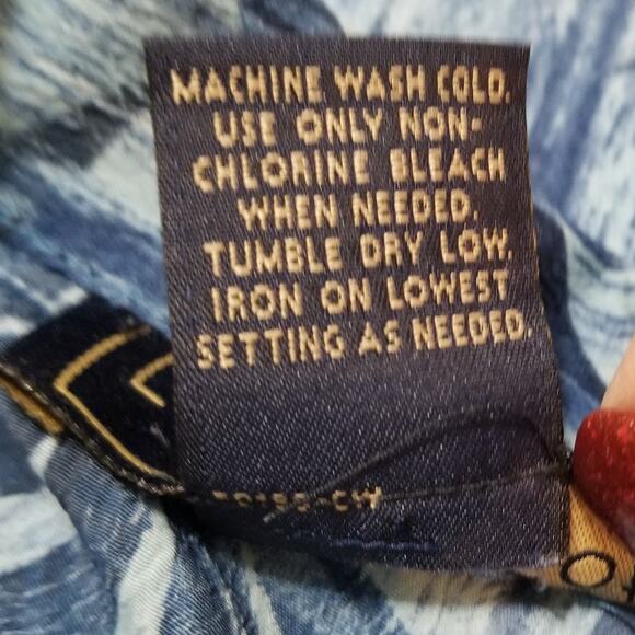 Laura Scott Woman Casual Button Front Blue Design Short Sleeve Camp Shirt Sz 20W - Picture 7 of 7